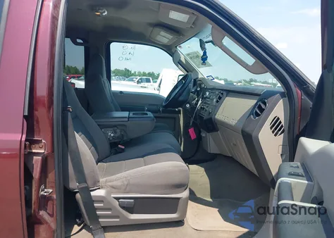 2010 Ford F-250 Cabela's/Harley-Davidson/King Ranch/Lariat/Xl/Xlt z USA, uszkodzony, nr VIN 1FTSW2BR9AEA74455